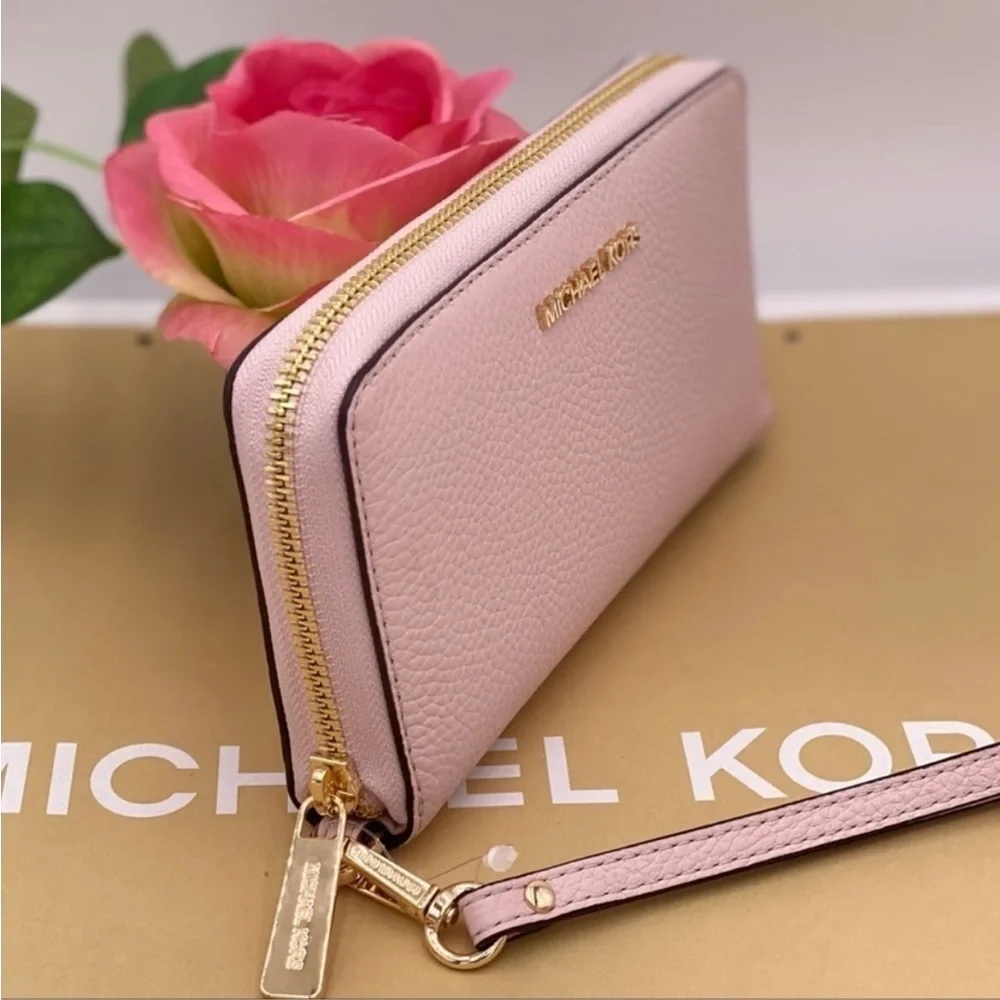 Michael Kors Jet Set Travel Wallet Phone Case Wristlet Pink New